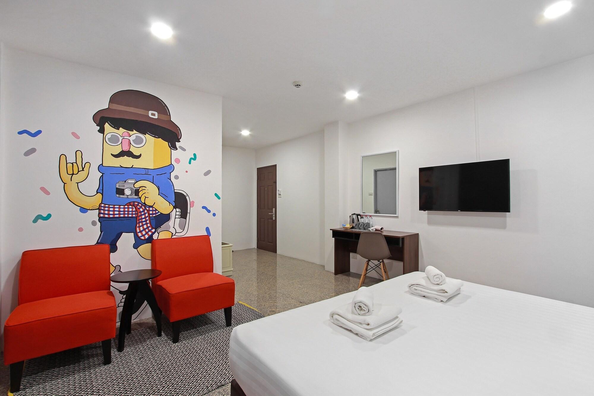 Hotel Pula Silom Bangkok Esterno foto